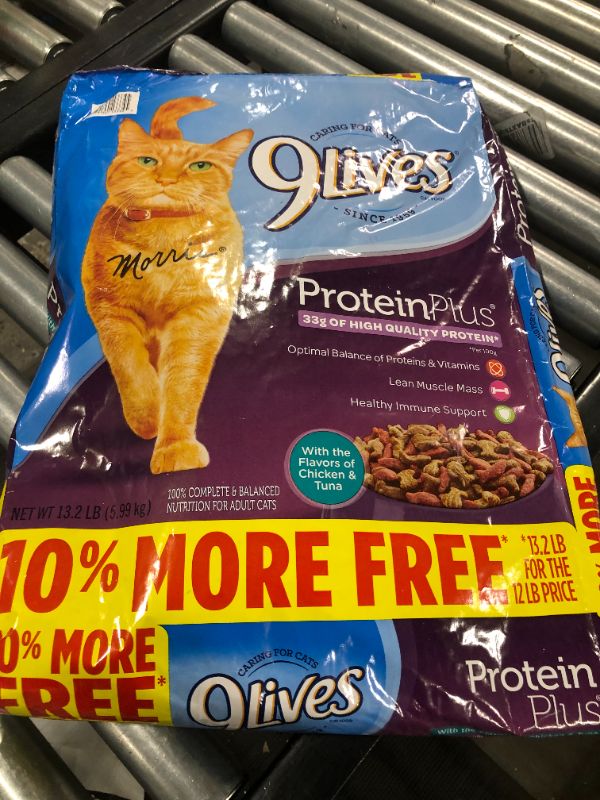 Photo 2 of 2 PACK - 9Lives Protein Plus Dry Cat Food Bonus Bag, 13.2-Pound

EXPIRES 4/22/2022