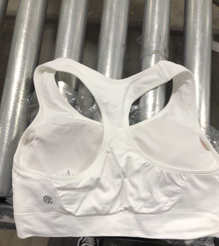 Photo 3 of C9 Champion Women's Medium Support Seamless Racerback Bra
large