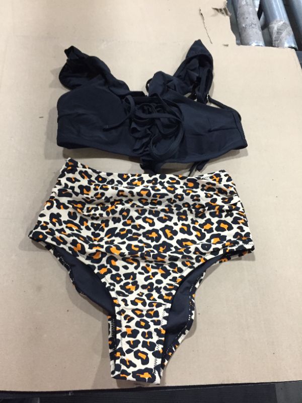 Photo 3 of Black And Leopard Falbala Bikini

