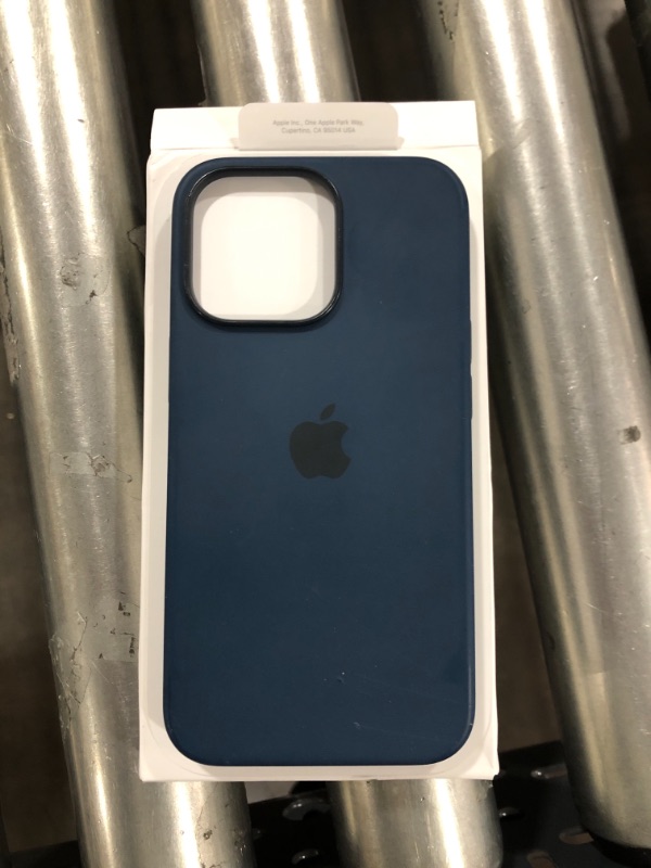 Photo 2 of Apple iPhone 13 Pro Max Silicone Case with MagSafe - Abyss Blue

