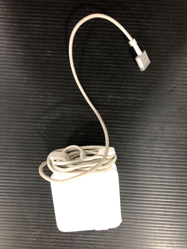 Photo 4 of Apple 45W MagSafe Power Adapter for MacBook Air