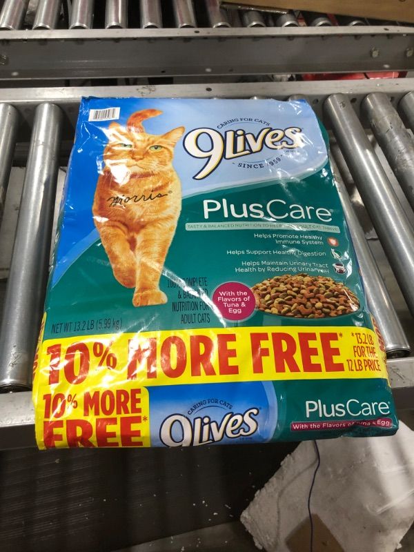 Photo 2 of 9Lives Plus Care Dry Cat Food Bonus Bag, 13.2-Pound, expires 4.17.2022