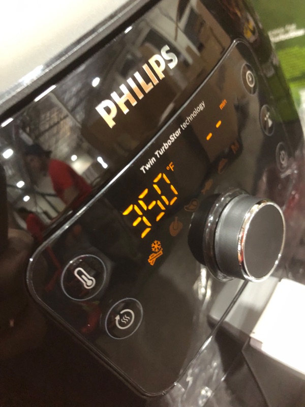 Photo 5 of Philips Premium Airfryer XXL with Fat Removal Technology, 3lb/7qt, Black, HD9650/96
