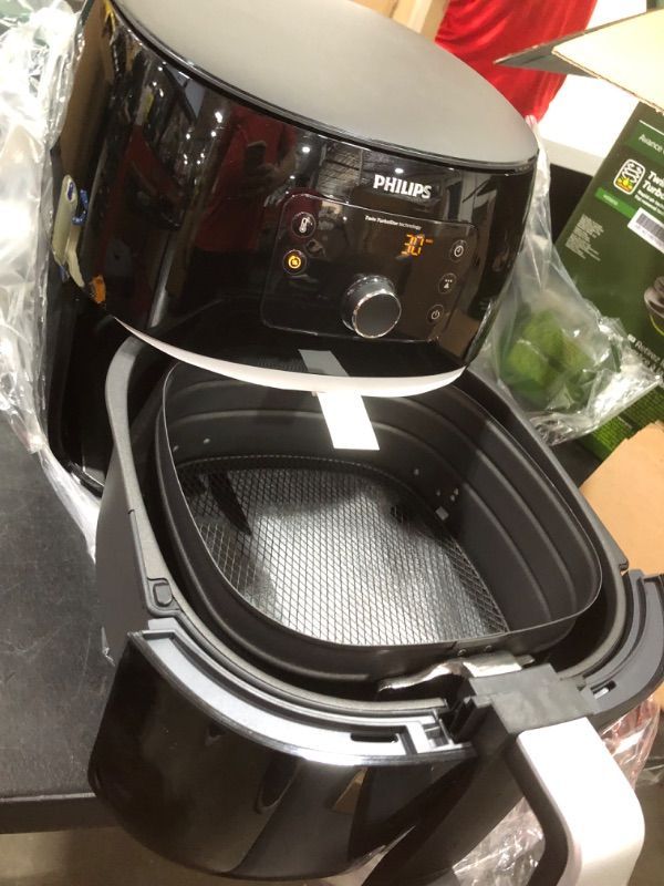 Photo 1 of Philips Premium Airfryer XXL with Fat Removal Technology, 3lb/7qt, Black, HD9650/96
