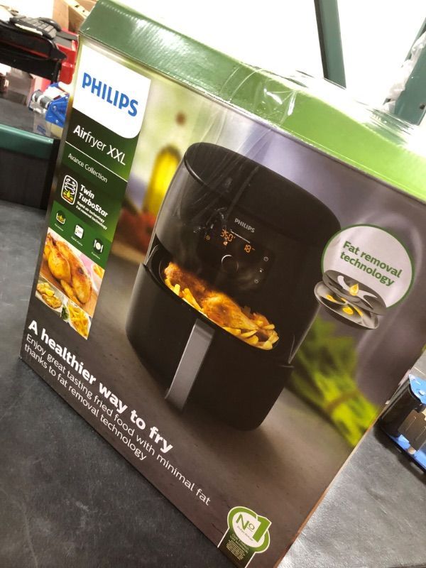 Photo 7 of Philips Premium Airfryer XXL with Fat Removal Technology, 3lb/7qt, Black, HD9650/96
