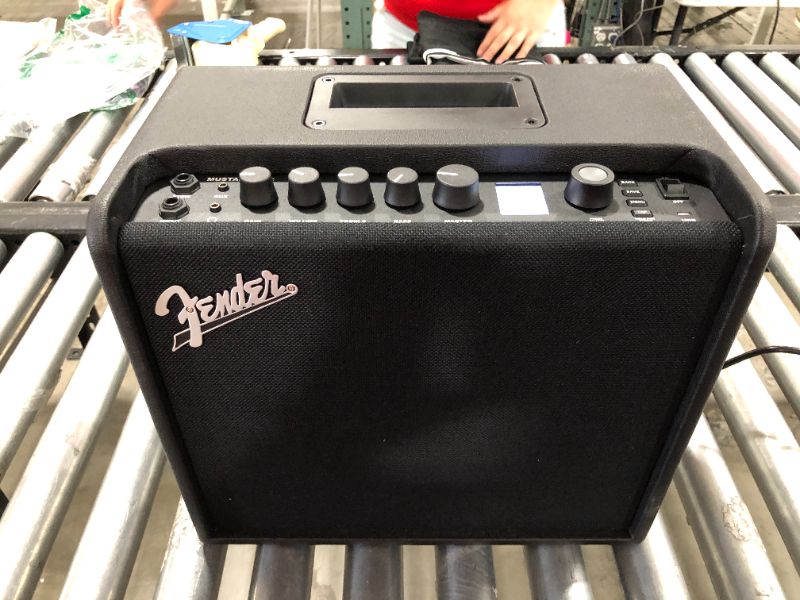 Photo 2 of Fender Mustang LT 25 1x8 25-watt Combo Amp
