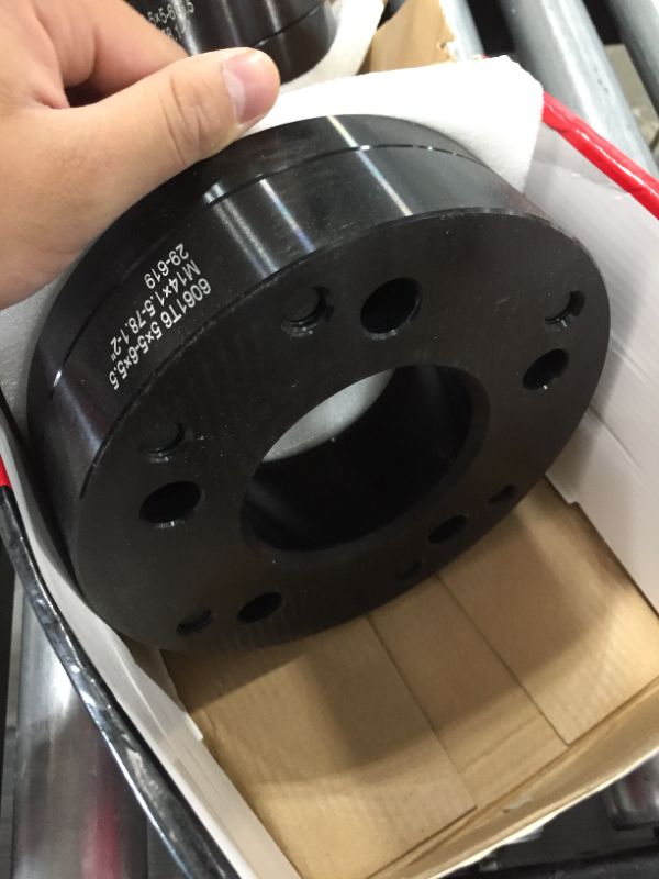 Photo 2 of 5x5 to 6x5.5 Wheel adapters, 2 inch 5x127mm to 6x139.7mm Wheel adapters 78.1mm Hub bore with 14x1.5 Thread Pitch, for 2011-2022 Grand Cherokee WK2, 2018-2022 Wrangler JL, 2011-2022 Durango (Black)
