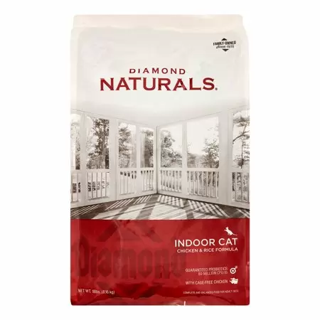 Photo 1 of Diamond Naturals Cat Food Indoor Hairball Control 18 lb. Bag, BEST BY 19 FEB 2022
