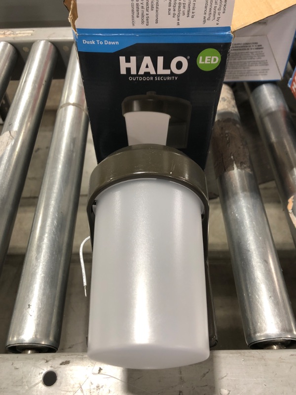 Photo 6 of ASSORTED HALO BRAND LIGHTING, ULTRA-THIN DOWNLIGHTS IN 6 INCH SIZE, TWIN HEAD FLOODLIGHTS, OUTDOOR SECURITY LIGHT. 10 ITEMS TOTAL. OPEN BOXES AND POSSIBLE USE ON SOME ITEMS. 