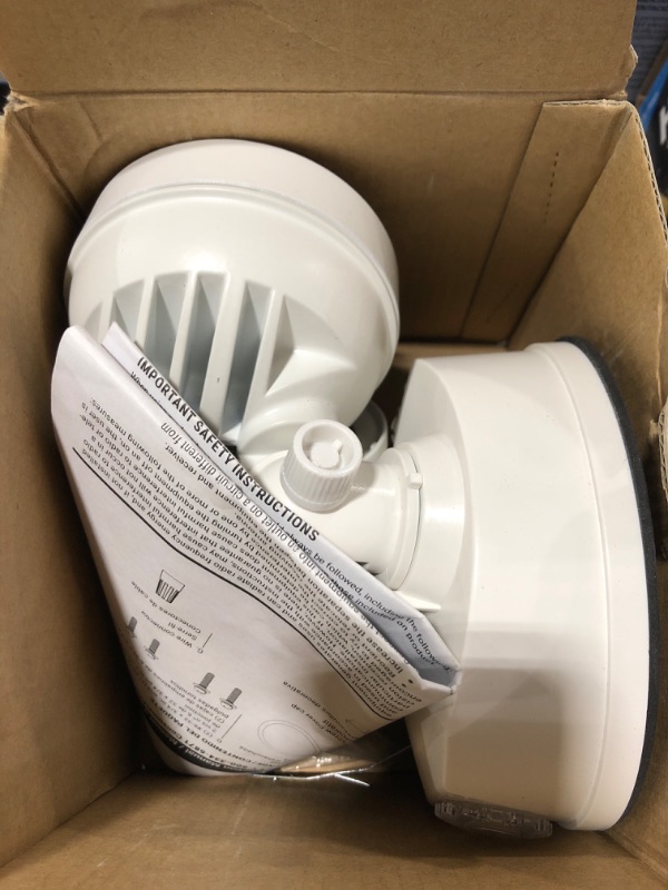 Photo 8 of ASSORTED HALO BRAND LIGHTING, ULTRA-THIN DOWNLIGHTS IN 6 INCH SIZE, TWIN HEAD FLOODLIGHTS, OUTDOOR SECURITY LIGHT. 10 ITEMS TOTAL. OPEN BOXES AND POSSIBLE USE ON SOME ITEMS. 