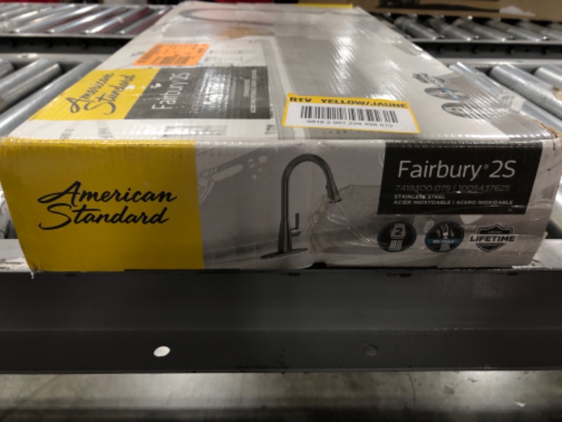 Photo 6 of AMERICAN STANDARD Fairbury 2S Single-Handle Pull-Down Sprayer Kitchen Faucet in Stainless Steel. OPEN BOX. PRIOR USE.
