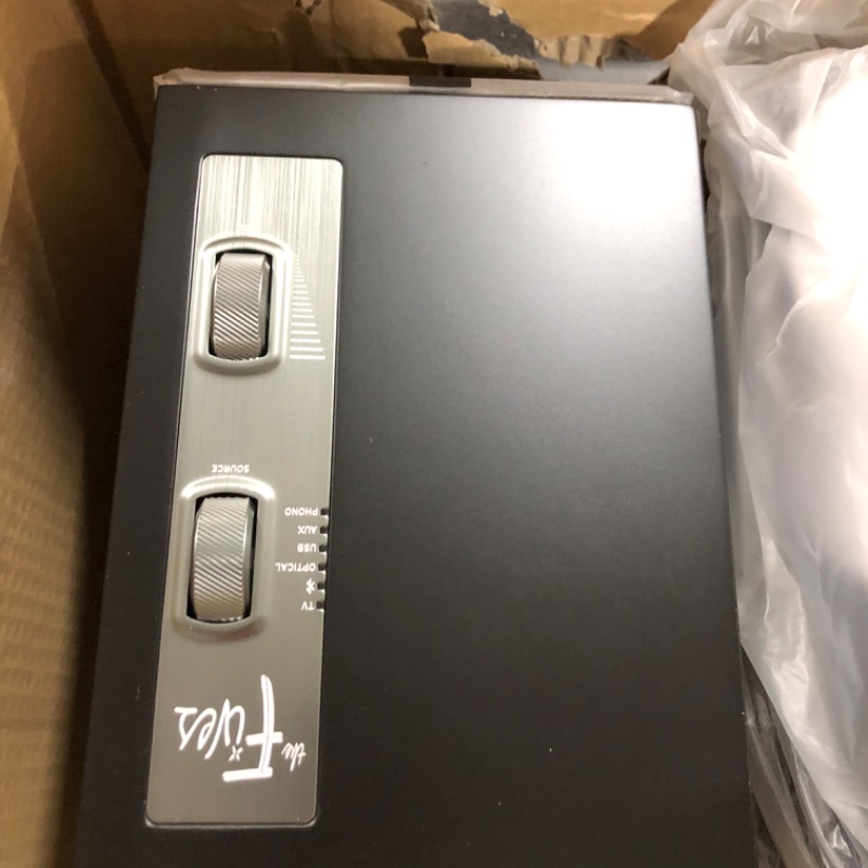 Photo 1 of Klipsch The Fives Powered Speaker System (Matte Black)
