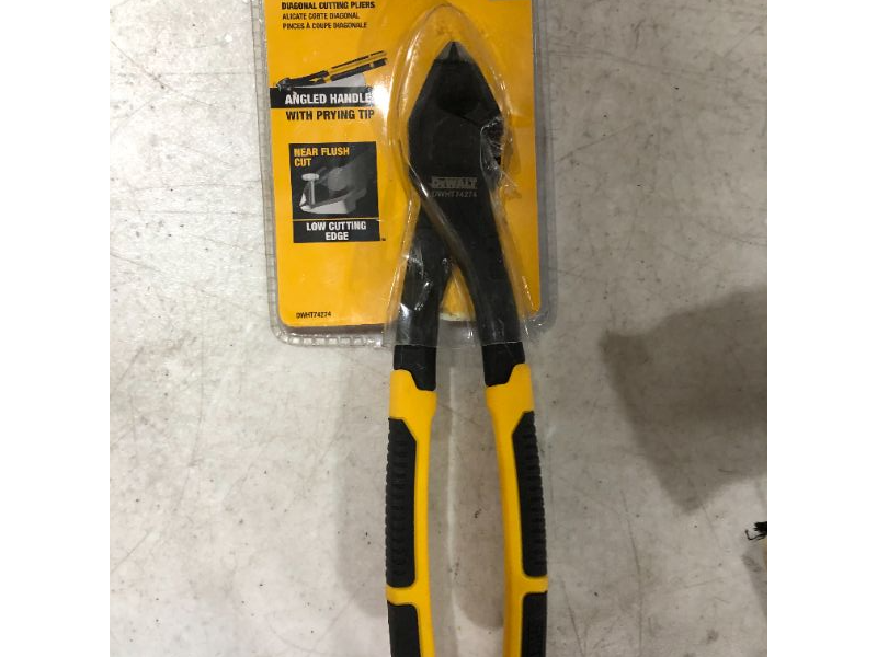 Photo 3 of 8 in. Diagonal Pliers
