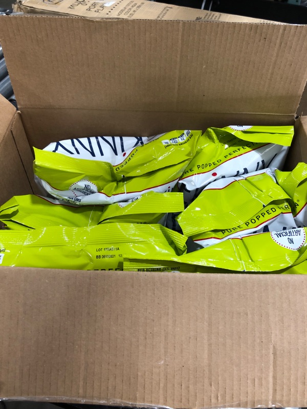 Photo 1 of BEST BY - 06/13/2021-SkinnyPop Original Popcorn, 4.4oz Grocery Size Bags, (Pack of 6), Skinny Pop, Healthy Popcorn Snacks, Gluten Free
