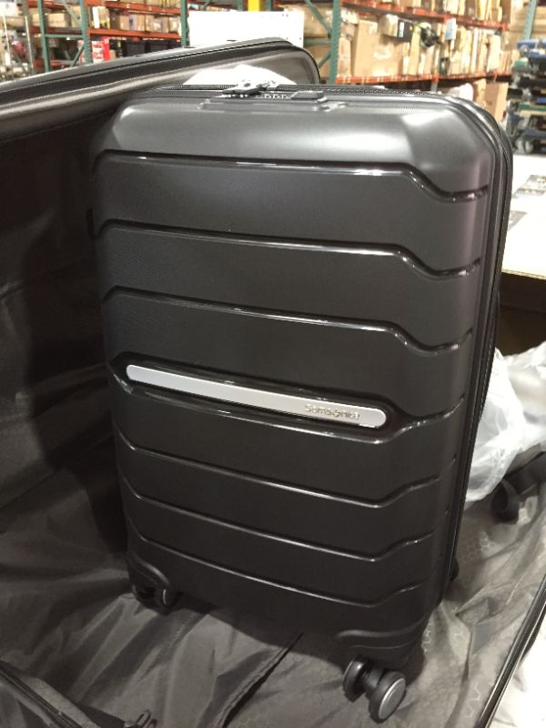 Photo 3 of Samsonite Freeform Hardside Expandable with Double Spinner Wheels, Black, 2-Piece Set (21/28)
