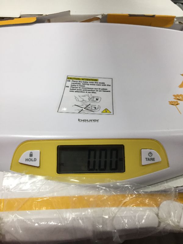 Photo 1 of Beurer BY80 Digital Baby Scale, Infant Scale for Weighing in Pounds, Ounces, or Kilograms up to 44 lbs, Newborn Baby Scale with Hold Function, Pet Scale for Cats and Dogs
