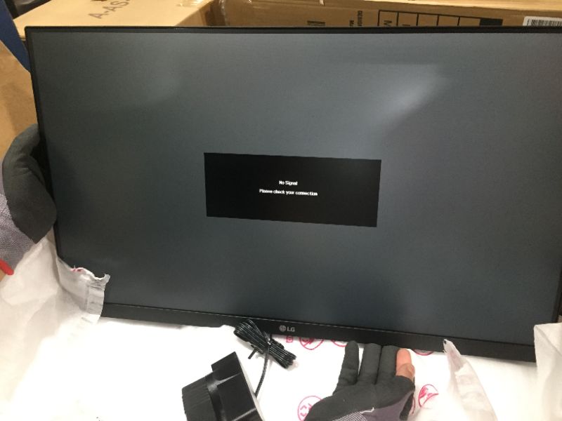 Photo 1 of LG 24MK600M-B 24'' Full HD (1920 x 1080) IPS Display, Black & LG 24ML600M-B Monitor 24” FHD (1920 x 1080) IPS Display, 3-Side Borderless Design, Radeon FreeSync, Dual HDMI, Black
