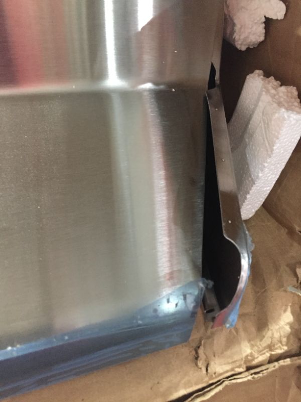 Photo 4 of Broan-NuTone 424204 ADA Capable Under-Cabinet Range Hood, 42 Inch, Stainless Steel
