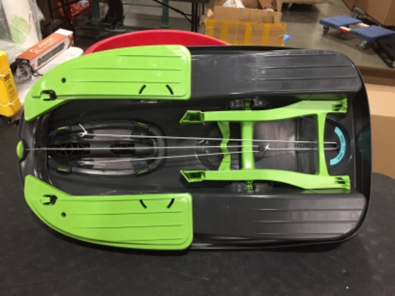 Photo 6 of Gizmo Riders Stratos Snow Bobsled for Kids- 2 Person Steerable Snow Sled for Ages 3 and Up
PRIOR USE.