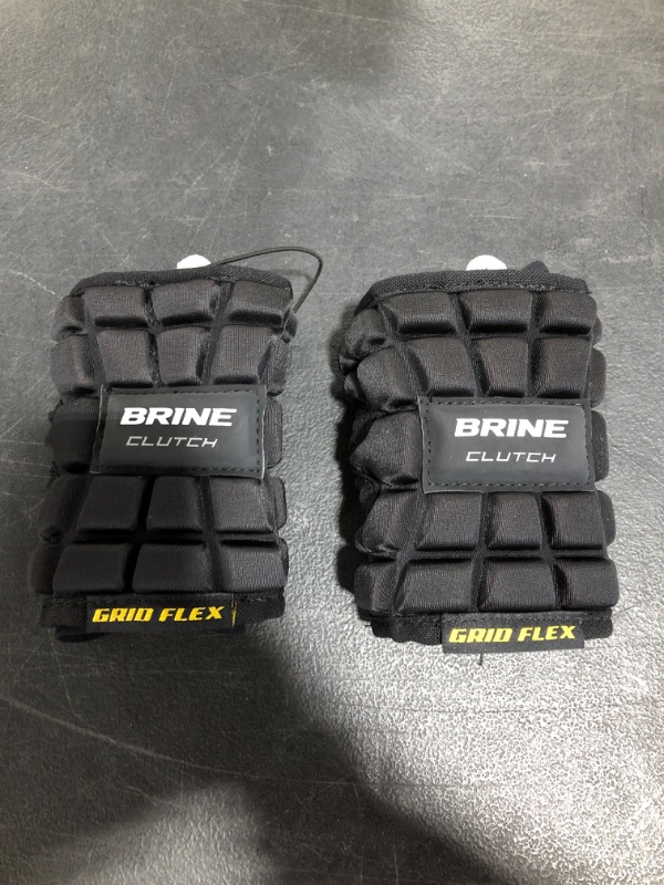 Photo 3 of Brine Lacrosse Clutch Elbow Pads 2017, Black, Medium
