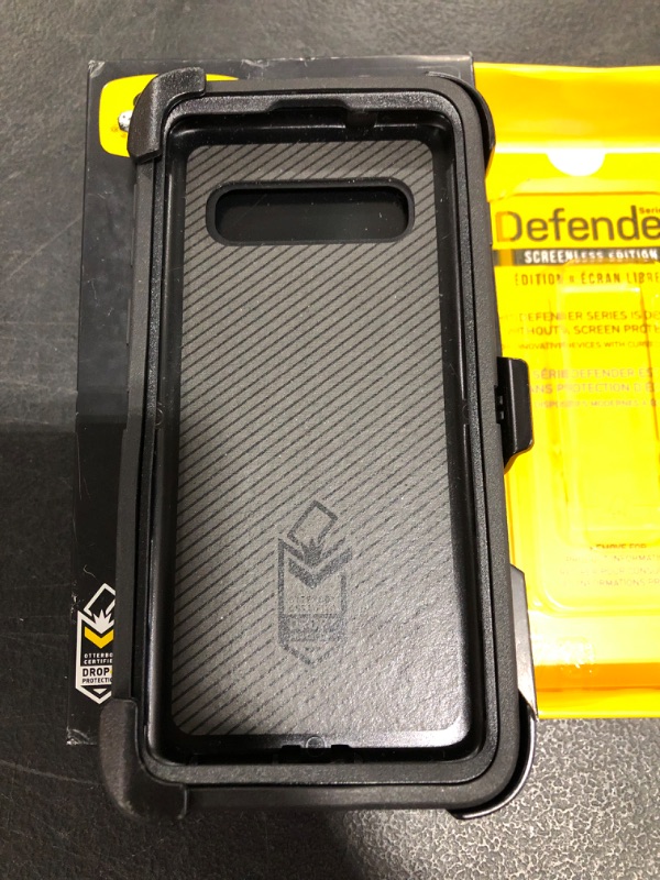 Photo 4 of OTTERBOX DEFENDER SERIES SCREENLESS EDITION Case for Galaxy S10 - BLACK
