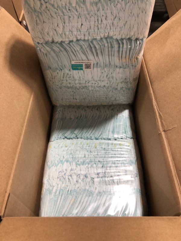 Photo 4 of Diapers Size 4, 186 Count - Pampers Baby Dry Disposable Baby Diapers, ONE MONTH SUPPLY, Packaging & Prints May Vary
