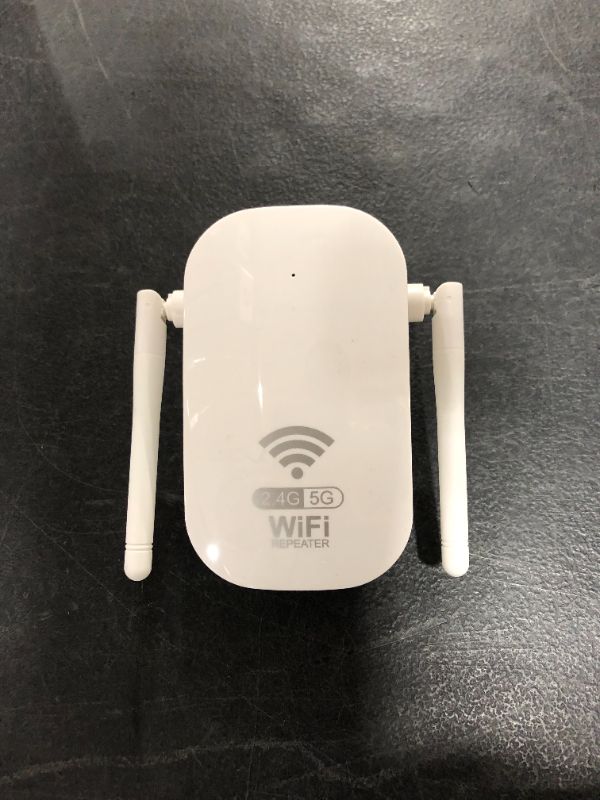 Photo 1 of Wifi Range Extender 2.4G/5G Repeater  
