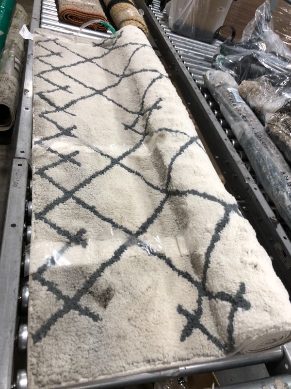 Photo 2 of 5'X7' Kenya Fleece Geometric Design Tufted Area Rug Cream - Project 62
