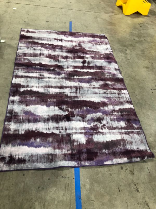 Photo 1 of Area Rug 60" x 94"