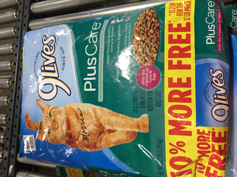 Photo 2 of 9Lives Plus Care Dry Cat Food, 13.3 Lb
BEST BY: 05/16/2022