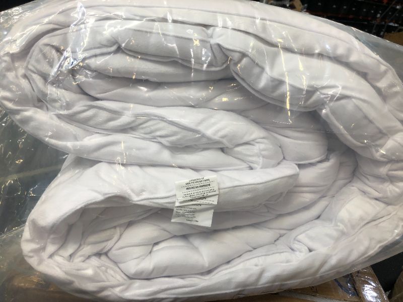 Photo 3 of  Queen Size Mattress Pad Cover White
