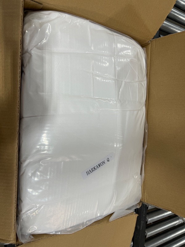 Photo 1 of  Queen Size Mattress Pad Cover White
