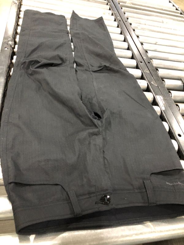 Photo 1 of Mens UA storm covert tactical polyester pants size 32-32 [black]
