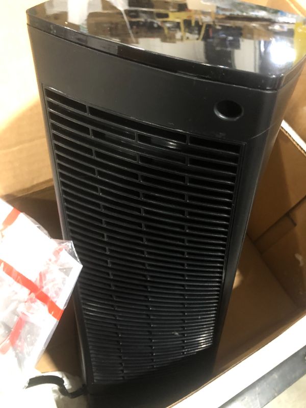 Photo 2 of Vornado OSCTH1 Oscillating Tower Heater
