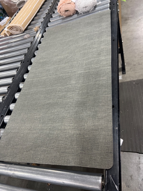 Photo 1 of 40" x 20" nonslip mat
