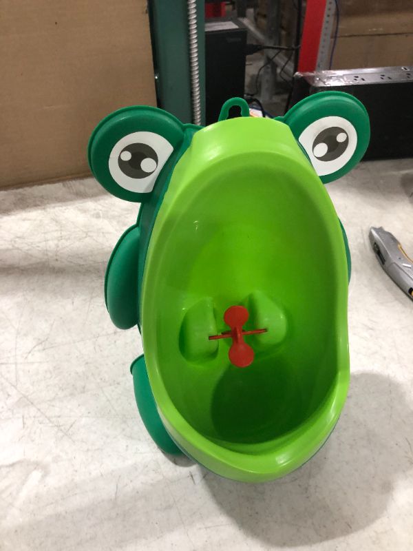 Photo 2 of Frog Pee Training,Cute Potty Training Urinal for Boys Toilet,Toddler Urinal with Aiming Target,Green
