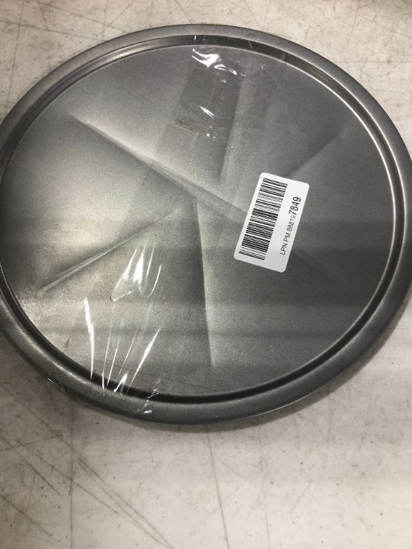 Photo 2 of Aluminum 12-inch Round Cake Pan PACK OF 3
