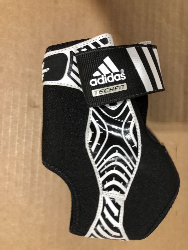 Photo 3 of adidas Adizero Speedwrap Right Ankle Brace