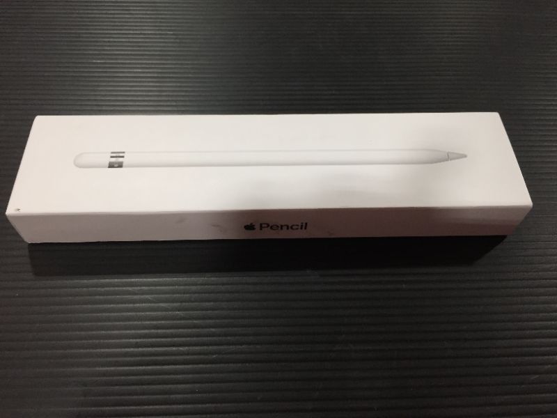 Photo 3 of Apple Pencil (1st Generation)