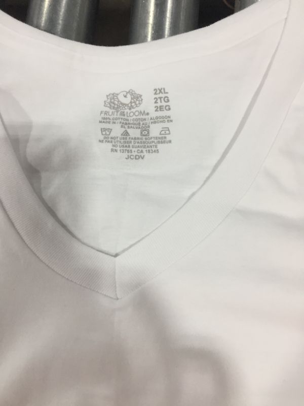 Photo 2 of 6 Pack of white T-shirts. Size 2XL