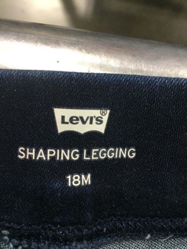 Photo 3 of Levi's Women's Plus Shaping Legging size 18M
