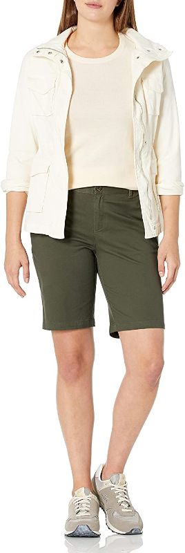 Photo 1 of Amazon Essentials Women's 10" Inseam Bermuda Shorts. Size 6