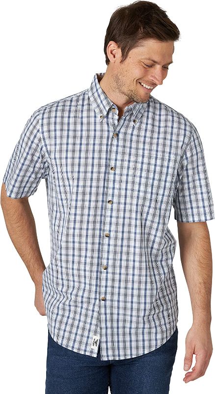 Photo 1 of Wrangler Authentics Men's Short Sleeve Classic Shirt, Blue Plaid, 3X-Large
