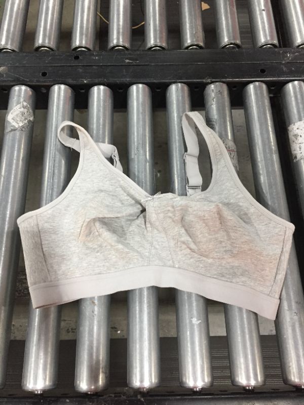 Photo 1 of Grey bra. Size 40DDD