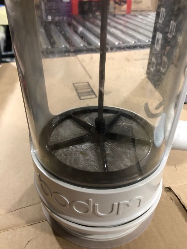 Photo 1 of Bodum Bean Cold Brew Coffee Maker Set, 1.5 L/51 oz, White
