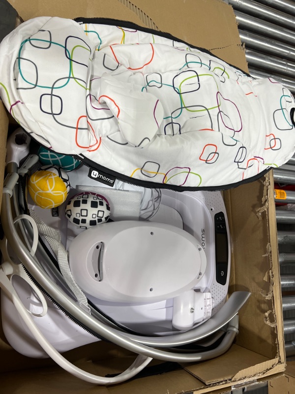 Photo 2 of 4Moms Mamaroo4 Plush Multi-Motion Baby Swing in Multi color 