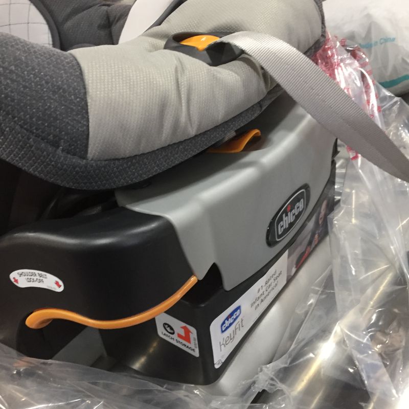 Photo 4 of Chicco KeyFit 30 Infant Car Seat - Nottingham