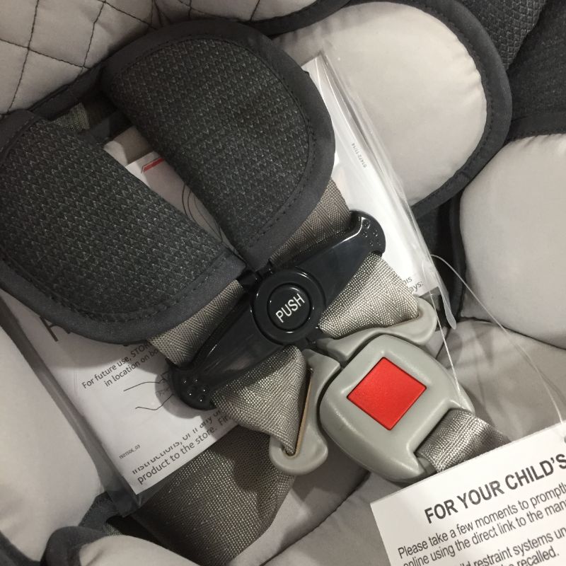 Photo 5 of Chicco KeyFit 30 Infant Car Seat - Nottingham