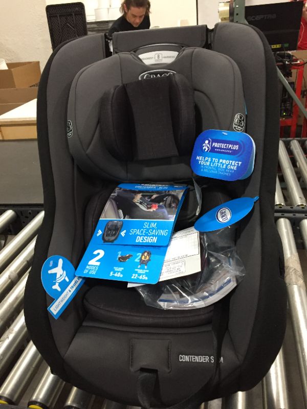 Photo 2 of Graco Contender Slim Convertible Car Seat in West Point Grey/black
