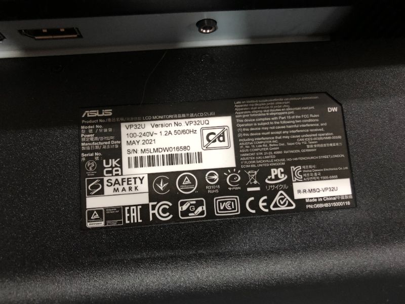 Photo 6 of ASUS 31.5” 4K HDR Monitor (VP32UQ) - UHD (3840 x 2160), IPS, 100% sRGB, HDR10, Speakers, Adaptive-Sync/FreeSync, Low Blue Light, Eye Care, VESA Mountable, Frameless, DisplayPort, HDMI, Tilt